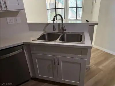 2966 Juniper Hills Boulevard 101 Kitchen