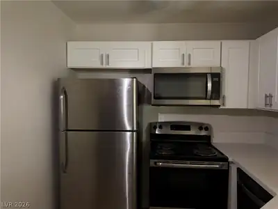 2966 Juniper Hills Boulevard 101 Kitchen