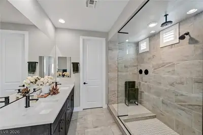 10941 Rejuvenate Place, Las Vegas, NV 89138 Primary Bathroom
