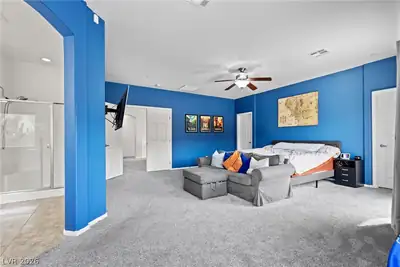 809 Maybole Avenue Primary Bedroom