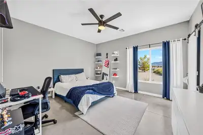 4080 Magnet Road Bedroom