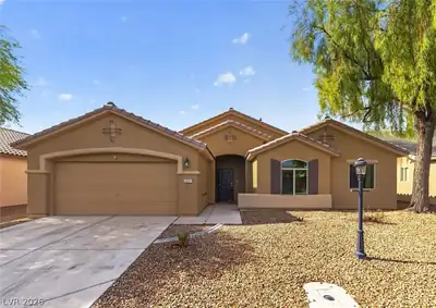 5641 Little Lake Avenue Las Vegas, NV 89122