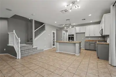 9052 Black Elk Avenue Kitchen