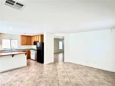 11588 Vesuvio Court Kitchen