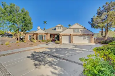 2308 Trident Maple Street Las Vegas, NV 89117