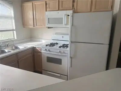 4500 West Lake Mead Boulevard 202 Kitchen
