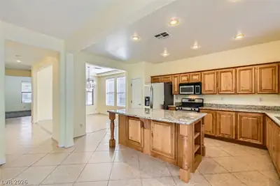 497 VIA STRETTO Avenue Kitchen