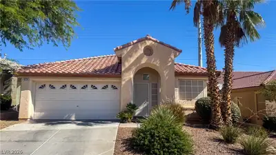 10724 Windrose Point Avenue, Las Vegas