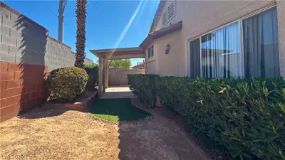 10724 Windrose Point Avenue, Las Vegas, NV 89144 Patio