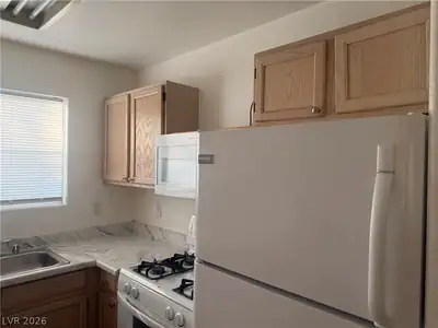 4520 West Lake Mead Boulevard 102 Kitchen