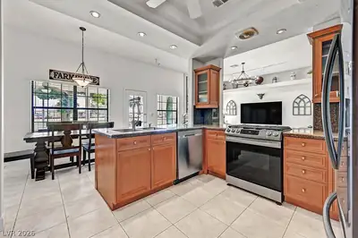 5520 Singing Hills Drive Kitchen
