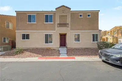 6921 Graceful Cloud Avenue, Henderson