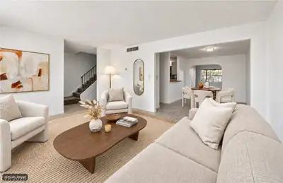 566 Tam O Shanter, Las Vegas, NV 89109 Living Room