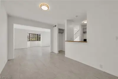 566 Tam O Shanter Living Room