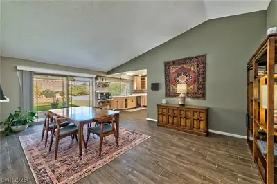 1524 Sherri Lane Dining Area