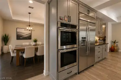 261 Besame Court, Las Vegas, NV 89138 Kitchen