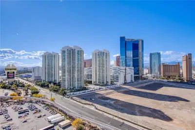 222 Karen Avenue 2303 View