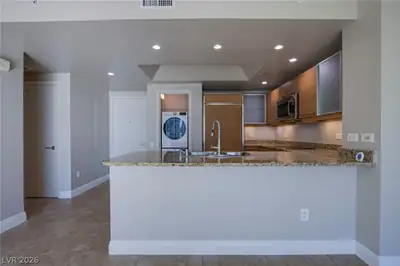 222 Karen Avenue 2303 Kitchen