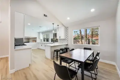 3472 Rawhide Street Dining Area