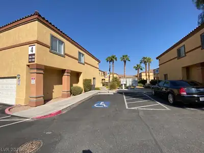 4915 East Russell Road Road 181, Las Vegas