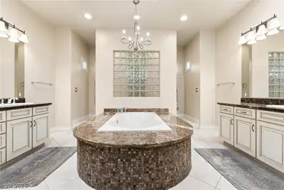 3783 Cheryl Lynne Court, Las Vegas, NV 89139 Primary Bathroom