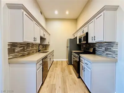 3504 Desert Cliff Street 202 Kitchen