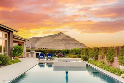 2980 The Peaks Lane, Las Vegas