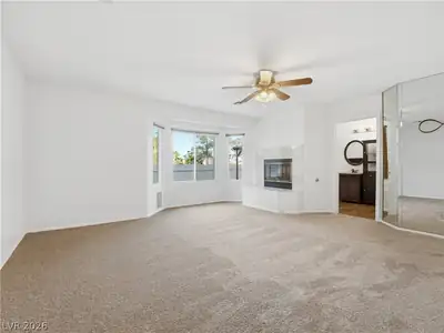 924 Sitting Bull Drive, Henderson, NV 89014 Primary Bedroom