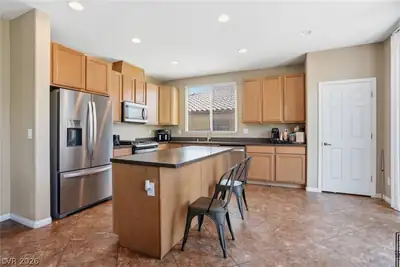 2607 Fading Night Court, Las Vegas, NV 89142 Kitchen