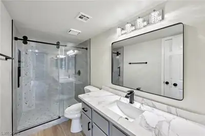 8913 Antioch Way Primary Bathroom