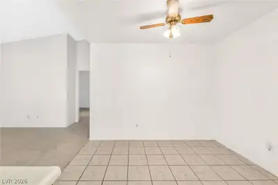 4656 BUMBLEBEE Circle Dining Area
