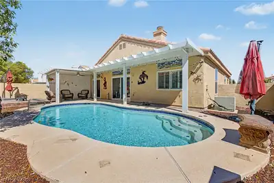 5481 Royal Vista Lane, Las Vegas