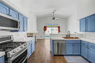 5481 Royal Vista Lane Kitchen