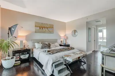 322 Karen Avenue 601 Bedroom