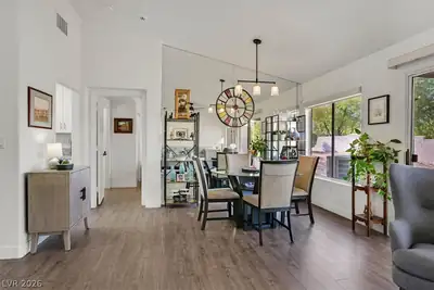 10008 Bundella Drive Dining Area