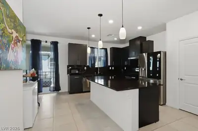 4700 Parkarbor Avenue, Las Vegas, NV 89141 Kitchen