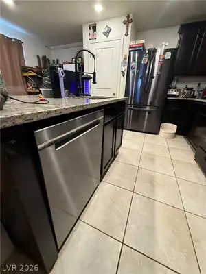 4349 Harristown Drive, Las Vegas, NV 89115 Kitchen