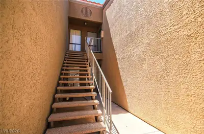 3151 SOARING GULLS Drive 2186 Stairs