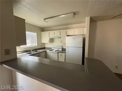 2989 Juniper Hills Boulevard 203 Kitchen