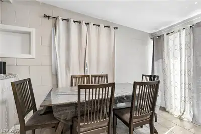 1405 Teton Street Dining Area