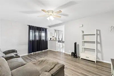 1405 Teton Street Living Room
