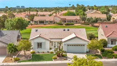 9501 Villa Ridge Drive Las Vegas, NV 89134
