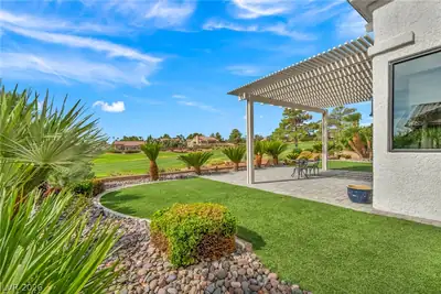 9501 Villa Ridge Drive Patio