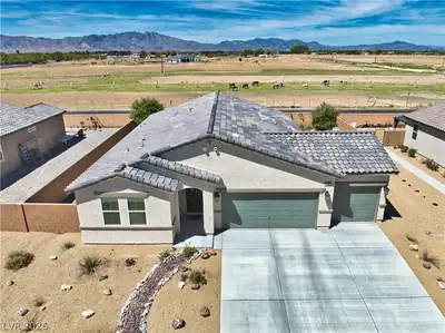5562 South Chippewa Street, Pahrump