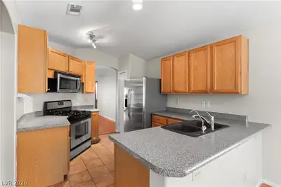 593 Fox Chase Street Kitchen