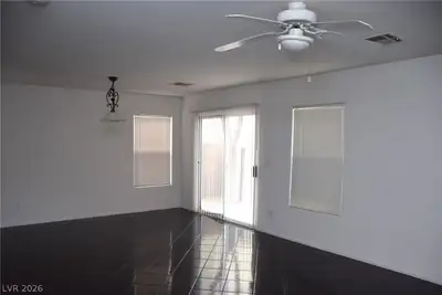 531 Cabis Bay Street Dining Area