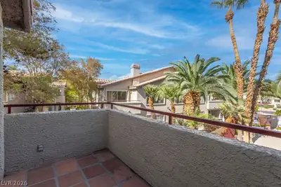 4955 Lindell Road 218 Balcony