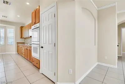 2423 Inspired Court Kitchen