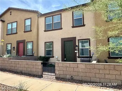 720 Sleeping City Avenue, Henderson