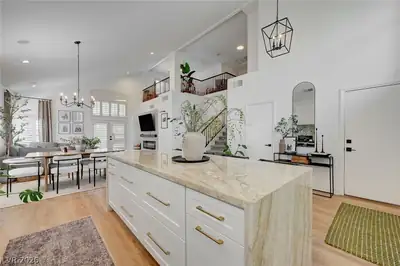 332 Jolly January Avenue, Las Vegas